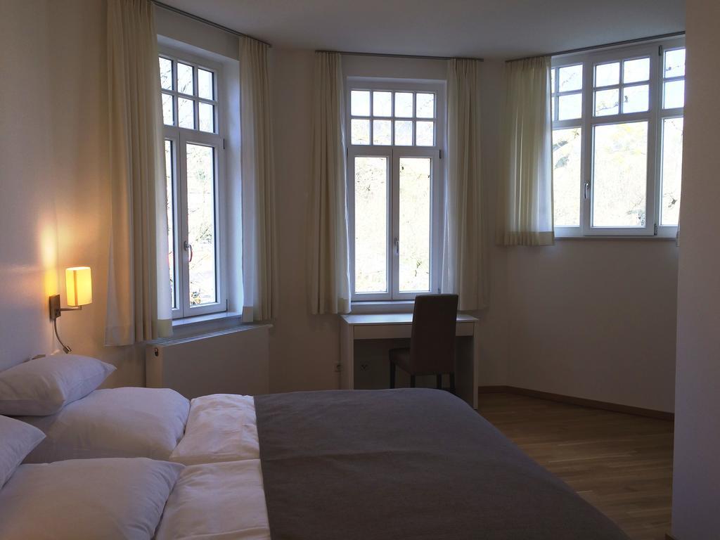 Appartements Am Kurpark Bad Pyrmont Exterior photo
