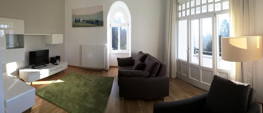 Appartements Am Kurpark Bad Pyrmont Exterior photo