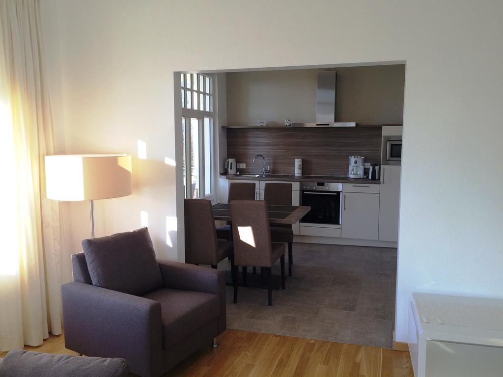 Appartements Am Kurpark Bad Pyrmont Exterior photo